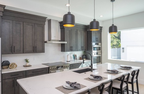 Arlington Park House | Modern 6BR Sarasota Getaway w/Heated Pool & Rooftop Terrace
