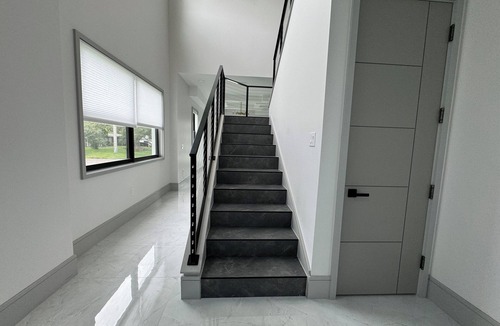 Oakford Park House | Modern and Elegant Residence