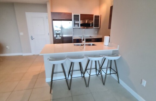 Downtown West Palm Beach Condo | Modern bright Condo