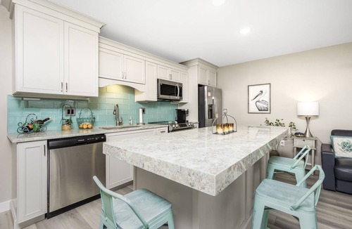 Englewood Condo | Modern condo with waterview "Sand & Surf"