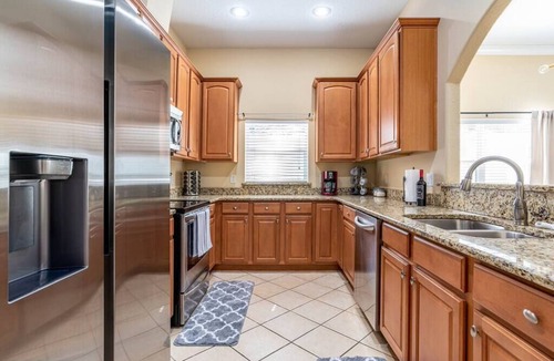 College Park House | ★Modern DT Home★King Bed☀️Patios✔Long Stays⚡️WiFi★