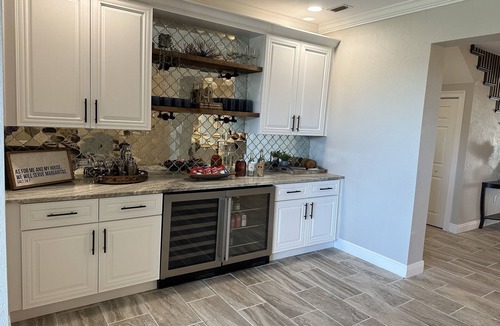 Lake Magdalene House | Modern Farmhouse on 2 acres w/Barn! Convenient to everything Tampa has to offer!