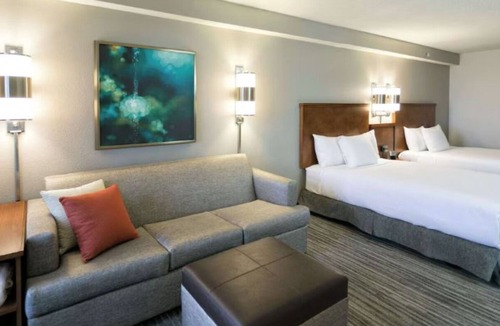 Franklin Hotel | Modern Franklin Hotel Stay near Cool Springs | Easy Nashville Access