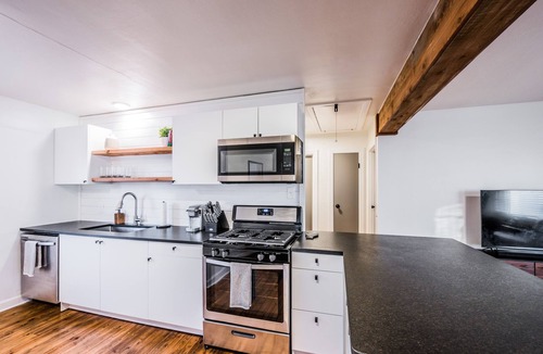 Bowling Green House | Modern Home Near Downtown and WKU