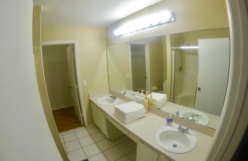 Meadow Woods House | Modern Home w/ Private Pool 10mi from Disney
