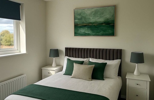 Hetton-le-Hole House | Modern Houghton-le-Spring stay near Durham