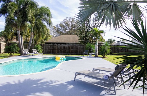 Vero Beach South House | Modern Pool Home- 2nd Street
