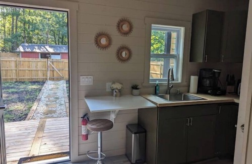 Snellville Cabin | Modern Tiny Home in Snellville Woods