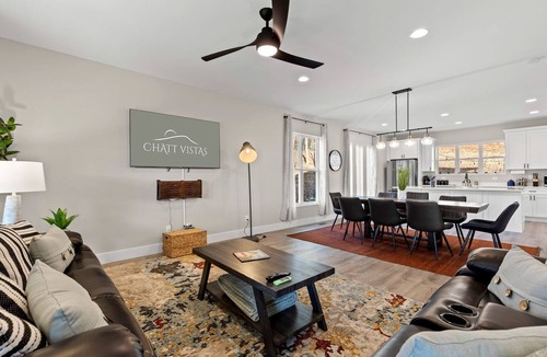 Chickamauga Cottage | Modern Trio of Cottages Perfect for Large Family Groups in Chickamauga, Georgia