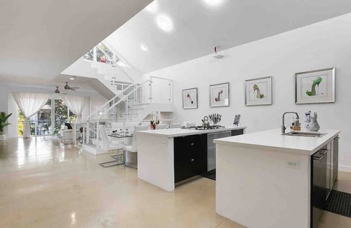 Downtown Fort Lauderdale House | Monroe Mansion Las Olas Downtown House With Pool!