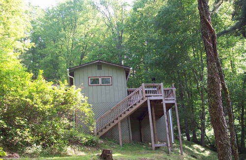 Cullowhee Cabin | Mossy Rock Cabin -secluded Location With Lake Glenville Access.