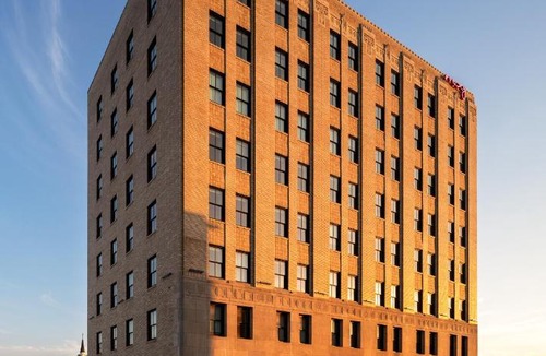 Downtown Springfield Hotel | Moxy Springfield Downtown