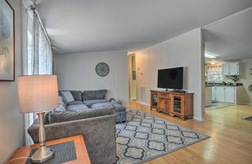 Mount Pleasant House | Mt Pleasant Retreat w/Grill: 10 Mi to Beach