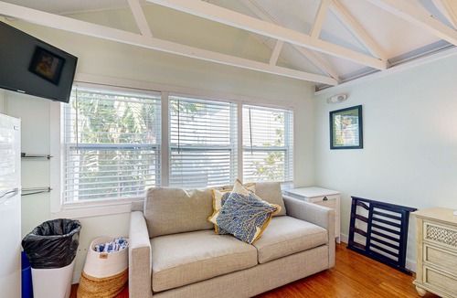 Old Town House | Multi-home tropical paradise with large, heated pool, & wraparound sundeck