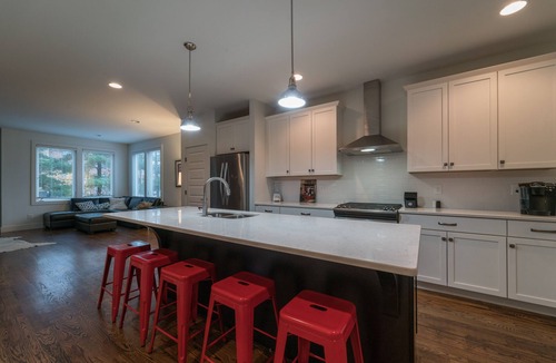Midtown House | Music City Townhomes Unit C - Only 1.5 from downtown Nashville