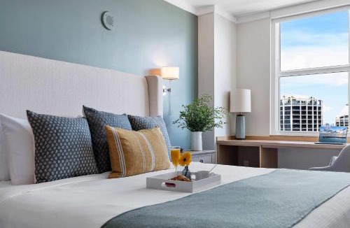 Coconut Grove Apartment | MVR-Why Compromise You Deserve This Stay