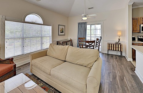 Central Myrtle Beach Hotel | Myrtlewood Villas
