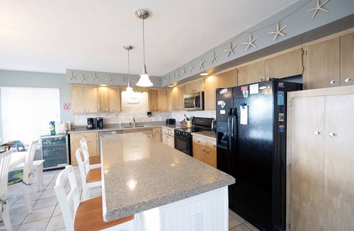 Holden Beach House | Mystic Mermaid - Oceanfront home, 5 Bedrooms/4.5 Bathrooms