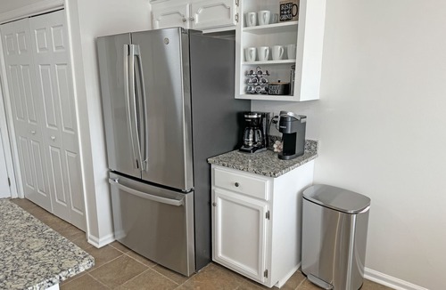 Old Hickory House | Nashville Modern Gem w/Large Backyard, Community Pool and More! Pets Welcome