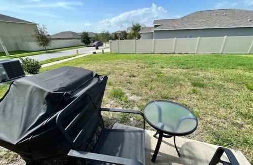 Riverview House | New 4 bedroom corner house with ample space