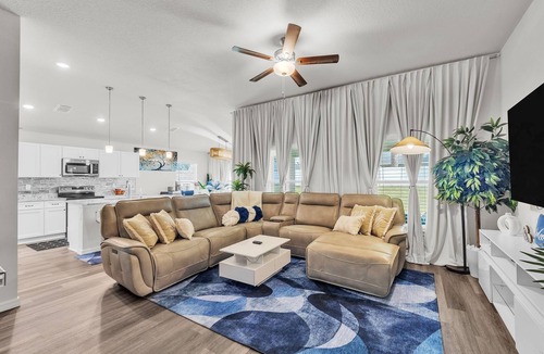 Ocala House | NEW! Bright & Charming 4BR Home in Ocala