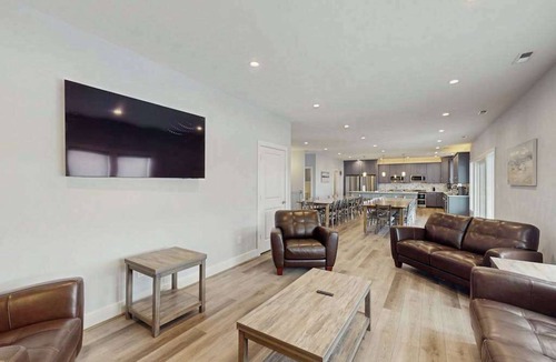 Sandbridge House | New Build! Beachside property w/pool & beach access - Pet friendly
