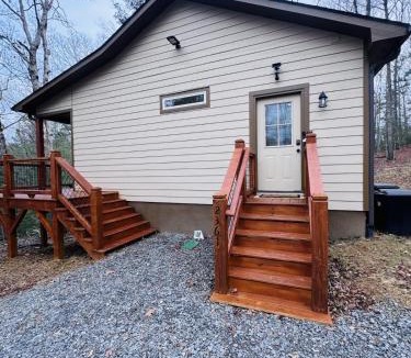 Murphy Ski Chalet | New Cozy Mountain Cabin between Murphy & Blue Ridge