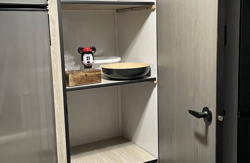 Northwest Orlando House | NEW + DELIGHTFUL 2 Bedroom Disney Camper/RV!