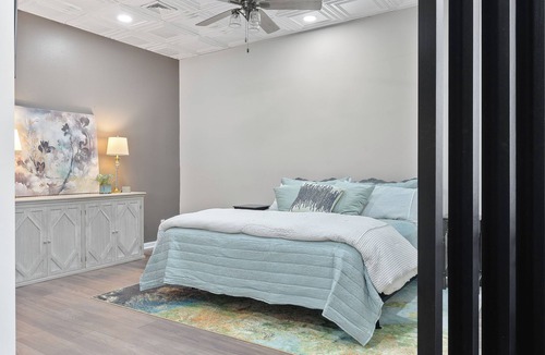 Smithville Apartment | NEW! Downtown Delight in Smithville