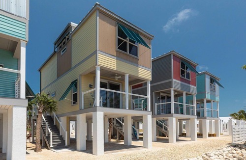 Marathon House | New House Paradise Without a Pasport On Atlantic Ocean Deck Sunsets Water Views