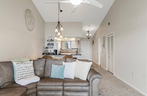 Flagler Beach Condo | New Intracoastal Oasis | Flagler Beach | Intracoastal Views | Walk To The Beach | Solar Heated Pool