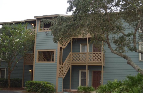 Inlet Beach Condo | New Listing!! Cozy 1 bedroom condo in quiet setting on the second floor!!