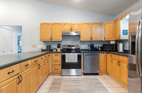 Reed Creek House | New Listing! Dorsey Dock Retreat w/Dock!