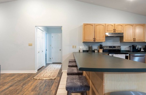 Reed Creek House | New Listing! Dorsey Dock Retreat w/Dock!
