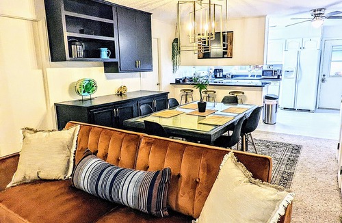 Hollywood Beach House | New Listing! Stunning 4 br steps from the sand - game room - fire pit