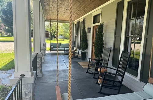 Coxs Creek House | NEW Listing! Unique & Historic Gem on Bourbon Trail ~ Luxury!