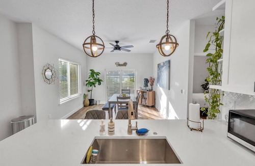 Meadowlawn House | NEW Luxury pool home w/hot tub, KING bed, close to beach, firepit