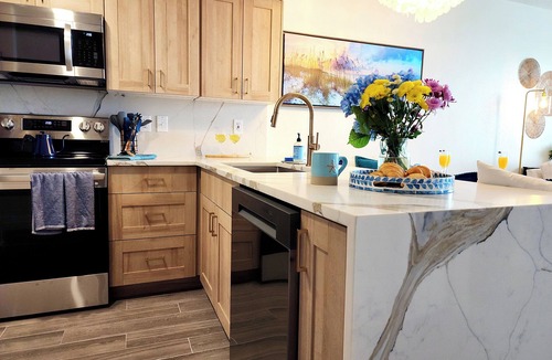 Daytona Beach Condo | NEW Oceanfront Luxe Beach Escape @ Ocean Walk Resort + 4 Pools + Lazy River