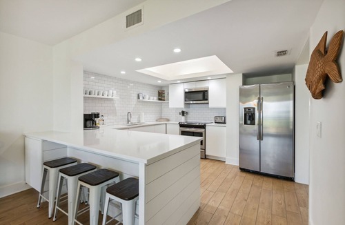 Fernandina Beach Condo | NEW PHOTOS! Spacious Amelia Island Villa Sleeps 12! Ideal for Large Families & Groups!