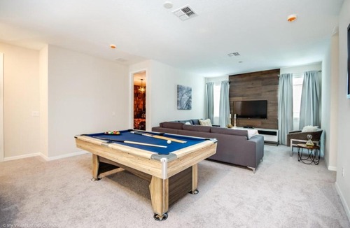 Bay Lake Villa | New Solara Resort 9 Bedroom 6 Bathroom Villa villa