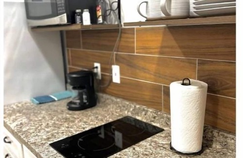 Pinellas Park House | “NEW” Traveler’s Getaway