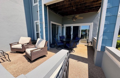 Mount Mourne Condo | Newly Avail. Lakefront 1st Floor Condo Located on Davidson Penninsula. Pets ok
