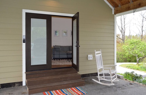 Glenville Apartment | Newly Built Private and spacious apartment