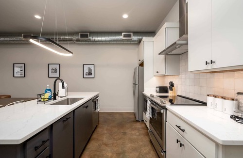 Cooper-Young Historic District House | Newly Built Townhome - Close to Everything Midtown