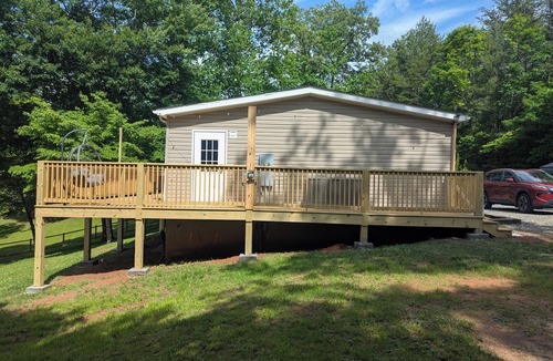 Cullowhee House | Newly Furnished-Game Room-Deck-Patio-Fire Pit-Outdoor Dining-Two Minutes to WCU