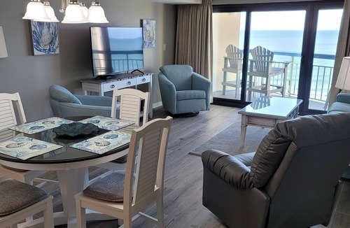 Cherry Grove Beach Condo | Newly Renovated Condo