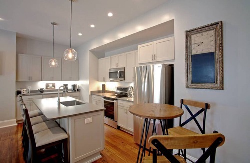 Historic District - North Villa | Newly Renovated 4 bed 3 bath & 2 Parking Spots