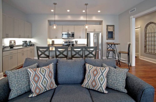 Historic District - North Villa | Newly Renovated 4 bed 3 bath & 2 Parking Spots