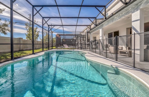 Kissimmee House | Nice 9 Bed Game Pool Home in Sonoma