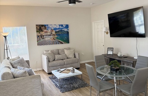 Old Seminole Heights House | NICE HOUSE IN THE HEART OF TAMPA
